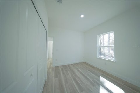 House in Ocala, Florida 4 bedrooms, 173.26 sq.m. № 2107021 - photo 12