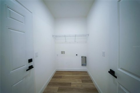 House in Ocala, Florida 4 bedrooms, 173.26 sq.m. № 2107021 - photo 15