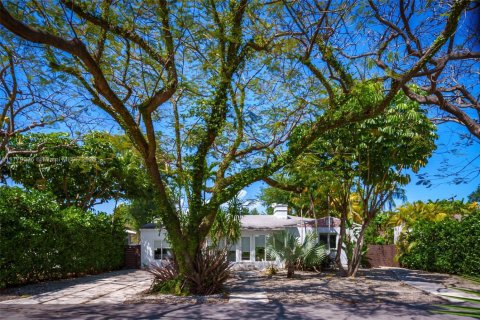 Casa en venta en Miami, Florida, 3 dormitorios, 180.14 m2 № 1868586 - foto 3