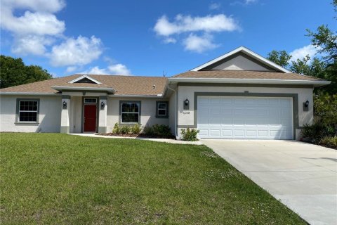 House in North Port, Florida 3 bedrooms, 154.22 sq.m. № 1608579 - photo 1