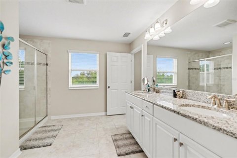 House in Wesley Chapel, Florida 4 bedrooms, 240.52 sq.m. № 2117918 - photo 30