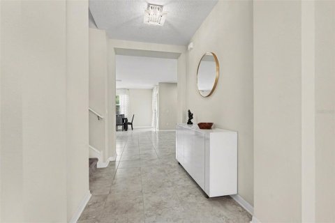 House in Wesley Chapel, Florida 4 bedrooms, 240.52 sq.m. № 2117918 - photo 6