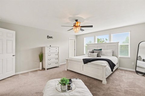 House in Wesley Chapel, Florida 4 bedrooms, 240.52 sq.m. № 2117918 - photo 23