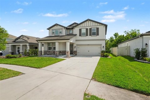 House in Wesley Chapel, Florida 4 bedrooms, 240.52 sq.m. № 2117918 - photo 2