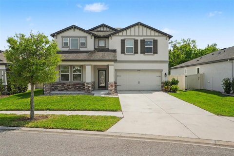 House in Wesley Chapel, Florida 4 bedrooms, 240.52 sq.m. № 2117918