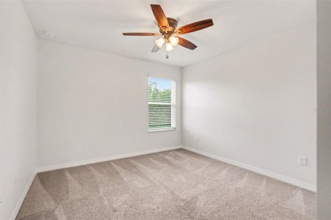 House in Wesley Chapel, Florida 4 bedrooms, 240.52 sq.m. № 2117918 - photo 26