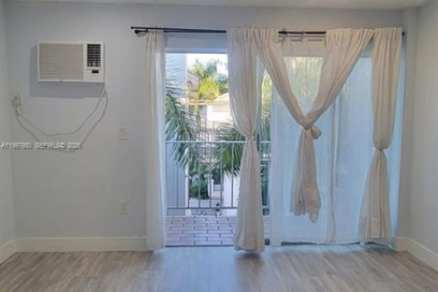 Studio à Miami Beach, Floride № 2060319