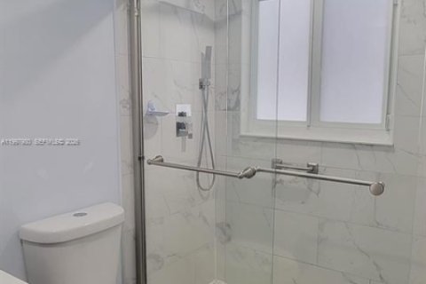 Appartement à louer à Miami Beach, Floride: 39.3 m2 № 2060319 - photo 9