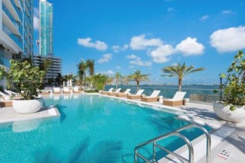 Condominio en alquiler en Miami, Florida, 1 dormitorio, 73.39 m2 № 2078053 - foto 5