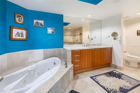 Condo in Daytona Beach, Florida, 2 bedrooms № 2156861 - photo 27