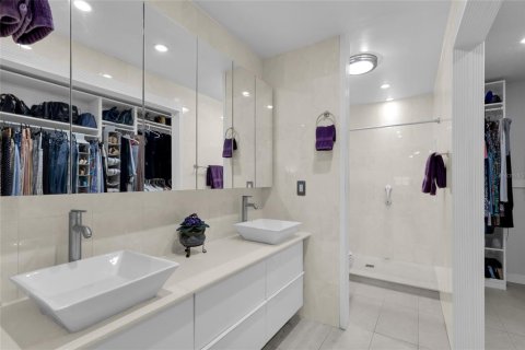 Condo in Leesburg, Florida, 2 bedrooms  № 2104454 - photo 20