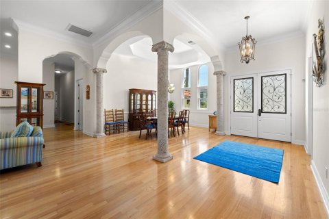 Villa ou maison à vendre à Tampa, Floride: 4 chambres, 433.39 m2 № 1734328 - photo 6