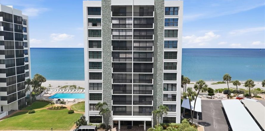 Condominio en Venice, Florida, 2 dormitorios  № 2151484