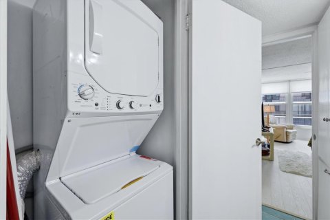 Condominio en venta en Venice, Florida, 2 dormitorios, 119.29 m2 № 2151484 - foto 22