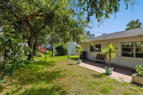 House in Bradenton, Florida 2 bedrooms, 79.52 sq.m. № 1824105 - photo 22