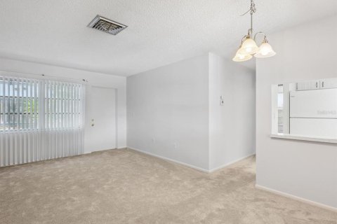 House in Bradenton, Florida 2 bedrooms, 79.52 sq.m. № 1824105 - photo 6