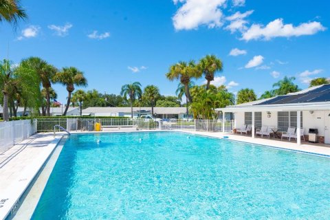 House in Bradenton, Florida 2 bedrooms, 79.52 sq.m. № 1824105 - photo 25