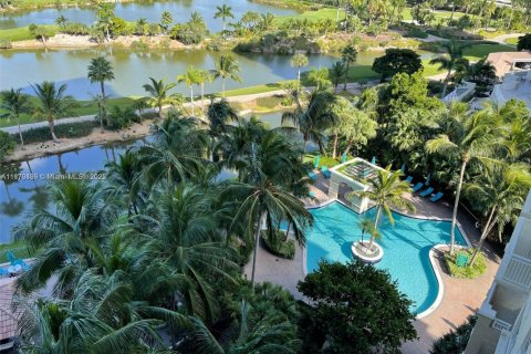 Condominio en alquiler en Aventura, Florida, 1 dormitorio, 79.9 m2 № 1898138 - foto 3