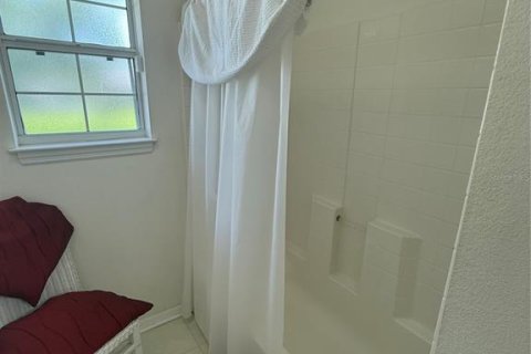 House in Palm Coast, Florida 4 bedrooms, 227.7 sq.m. № 2149904 - photo 29