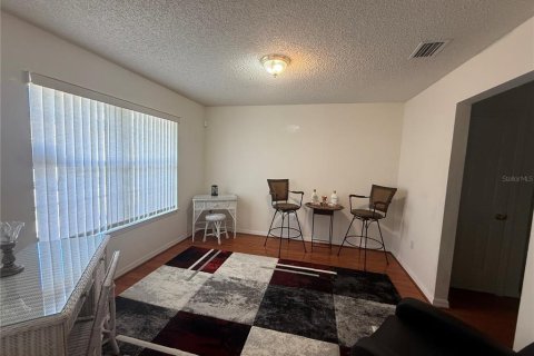 House in Palm Coast, Florida 4 bedrooms, 227.7 sq.m. № 2149904 - photo 7