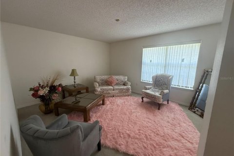 House in Palm Coast, Florida 4 bedrooms, 227.7 sq.m. № 2149904 - photo 6