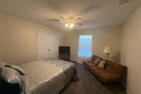 House in Palm Coast, Florida 4 bedrooms, 227.7 sq.m. № 2149904 - photo 27