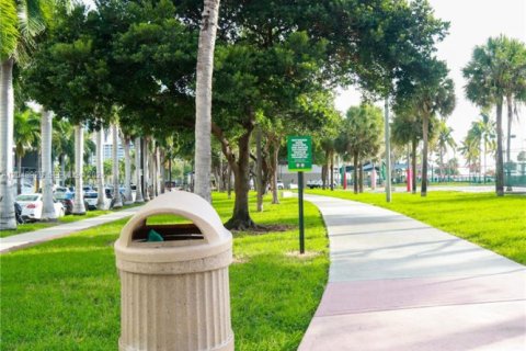 Copropriété à vendre à Miami, Floride: 1 chambre, 73.49 m2 № 2286139 - photo 5
