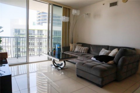 Copropriété à vendre à Miami, Floride: 1 chambre, 73.49 m2 № 2286139 - photo 16