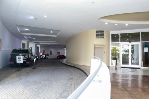 Copropriété à vendre à Miami, Floride: 1 chambre, 73.49 m2 № 2286139 - photo 7