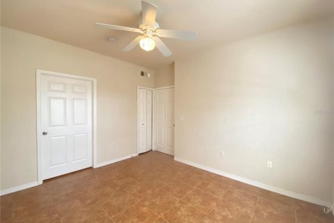 Condo in Orlando, Florida, 2 bedrooms  № 2213312 - photo 20