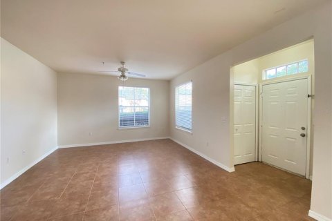 Condo in Orlando, Florida, 2 bedrooms  № 2213312 - photo 28