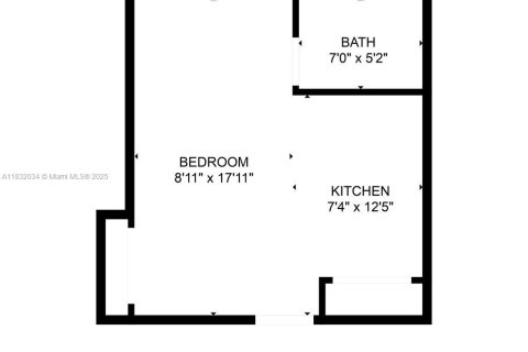 House in Miami, Florida 3 bedrooms, 173.73 sq.m. № 1943535 - photo 2
