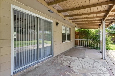 House in Gainesville, Florida 4 bedrooms, 139.91 sq.m. № 1792670 - photo 28