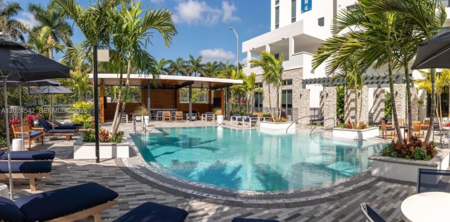 Apartamento en Doral, Florida 1 dormitorio, 90.49 m2 № 2169086