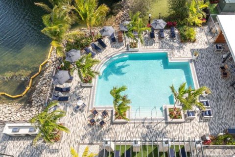 Apartamento en alquiler en Doral, Florida, 1 dormitorio, 90.49 m2 № 2169086 - foto 15