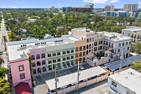 Condominio en venta en Sarasota, Florida, 2 dormitorios, 100.33 m2 № 1677146 - foto 1