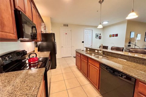 Copropriété à vendre à Orlando, Floride: 2 chambres, 169.36 m2 № 2372965 - photo 6