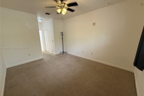 Condo in Miami, Florida, 3 bedrooms  № 2067620 - photo 11