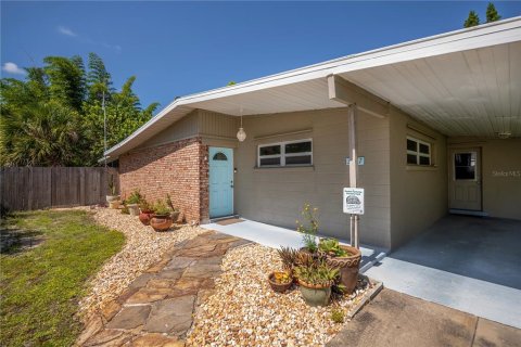 Villa ou maison à vendre à Punta Gorda, Floride: 3 chambres, 130.62 m2 № 2239657 - photo 9
