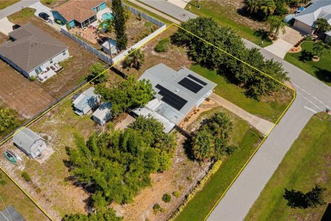 Villa ou maison à vendre à Punta Gorda, Floride: 3 chambres, 130.62 m2 № 2239657 - photo 7