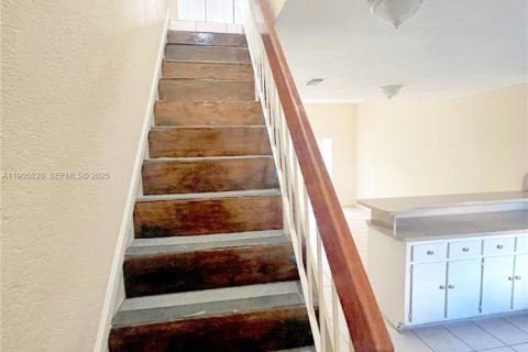 Снять в аренду кондоминиум в Хайалиа, Флорида 2 спальни, 82.13м2, № 2034894 - фото 12