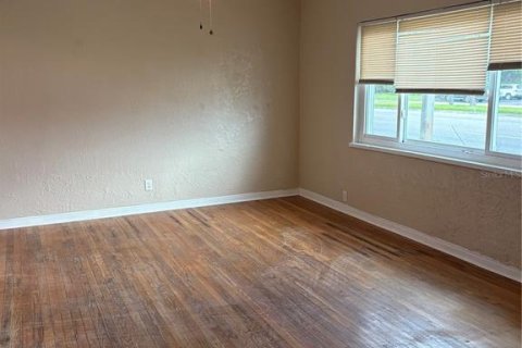 Commercial property in Pinellas Park, Florida 75.44 sq.m. № 2364907 - photo 6