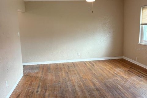 Commercial property in Pinellas Park, Florida 75.44 sq.m. № 2364907 - photo 7