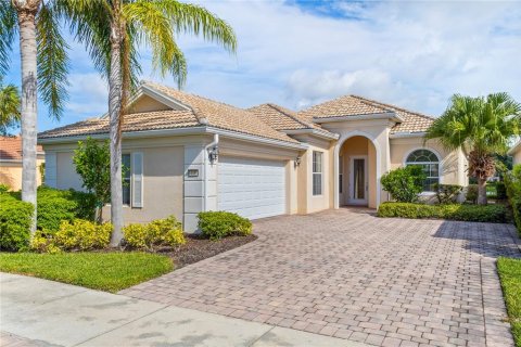 House in Venice, Florida 3 bedrooms, 185.8 sq.m. № 1364682 - photo 1