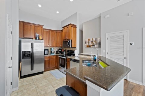 Townhouse in Riverview, Florida 2 bedrooms, 120.59 sq.m. № 1825322 - photo 9