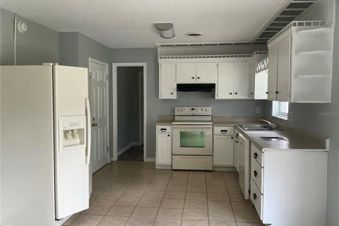 Купить виллу или дом в Окала, Флорида 5 комнат, 114.27м2, № 1650958 - фото 11