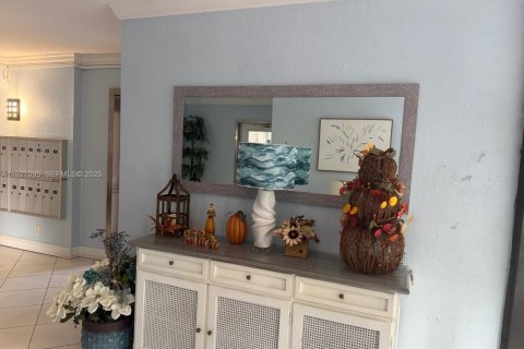 Copropriété à vendre à Pompano Beach, Floride: 1 chambre, 79.15 m2 № 1986324 - photo 19