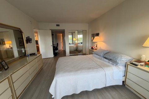 Copropriété à vendre à Pompano Beach, Floride: 1 chambre, 79.15 m2 № 1986324 - photo 10