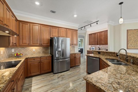 House in Venice, Florida 4 bedrooms, 236.71 sq.m. № 1716439 - photo 20