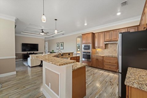 House in Venice, Florida 4 bedrooms, 236.71 sq.m. № 1716439 - photo 17